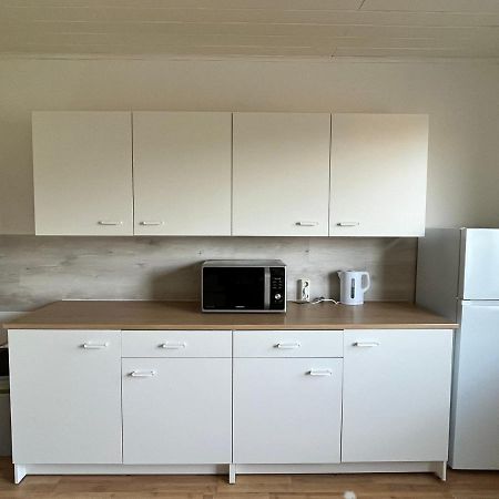 Zimmer 4 Bullendorf Bagian luar foto
