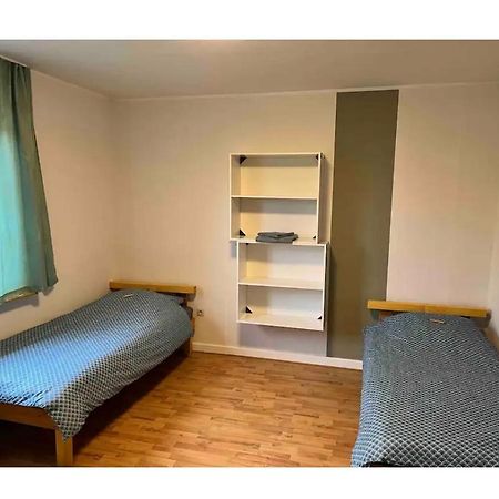 Zimmer 4 Bullendorf Bagian luar foto